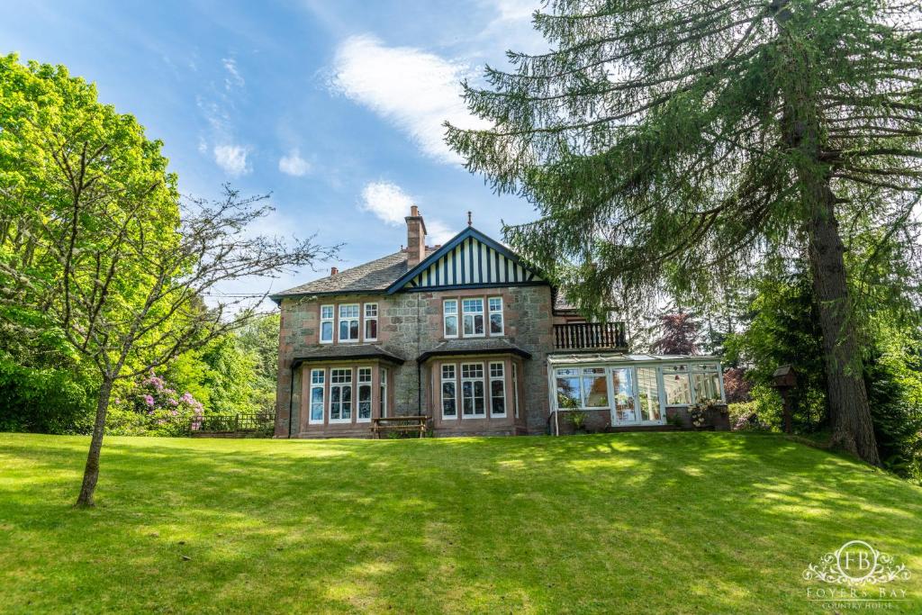 Foyers Bay Country House (Foyers) 