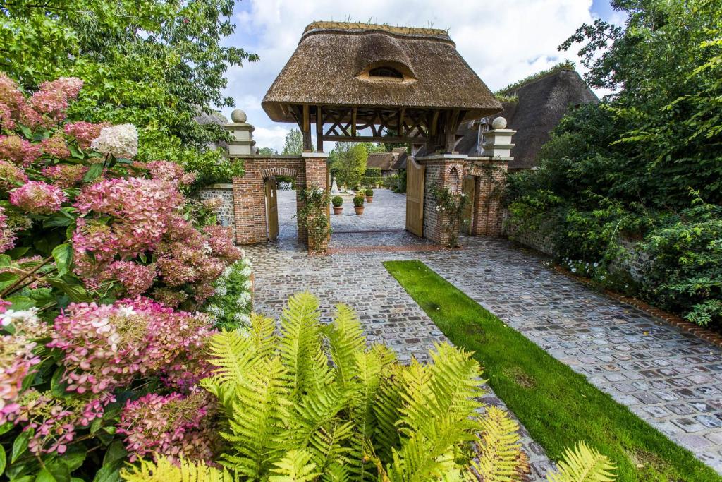 Le Domaine d'Ablon - Small Luxury Hotel Of The World (Ablon) 