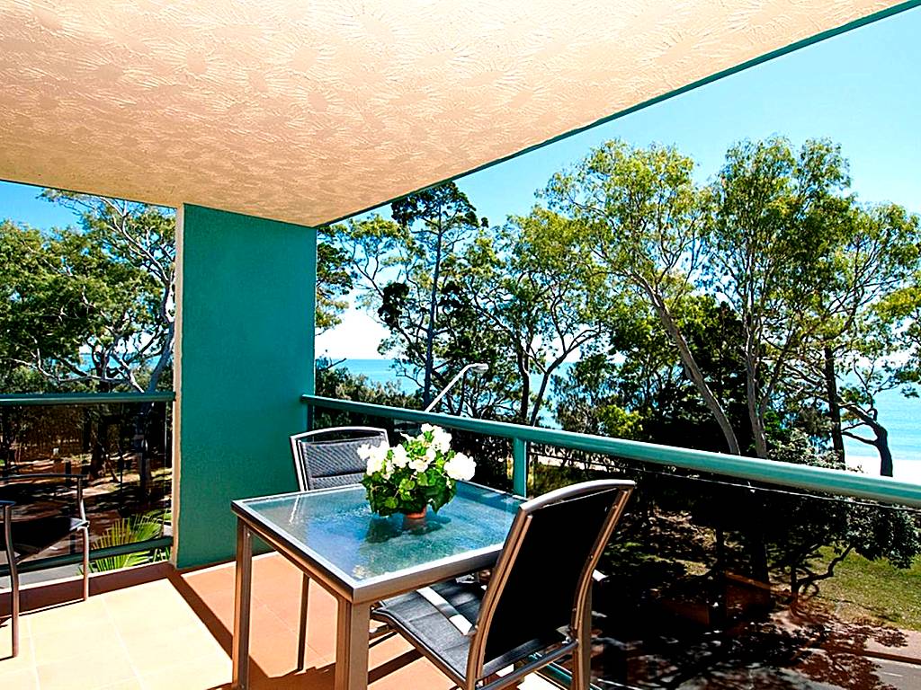 Shelly Bay Resort